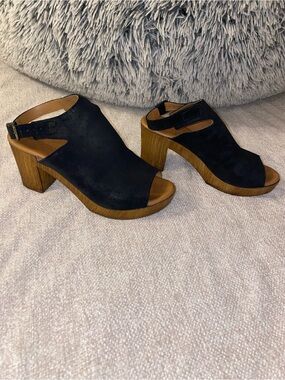 Eric Michael Black Leather Wooden Block Heel Minimalist Sandals Size 39 (8-8.5)